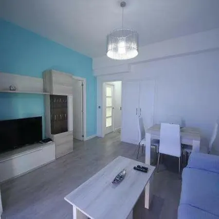 Apartment Paseo Maritimo Boliches. *